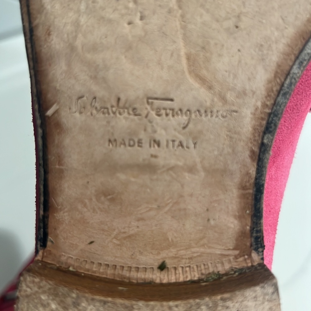 💗Salvatore Ferragamo hot pink loafers - Picture 9 of 12